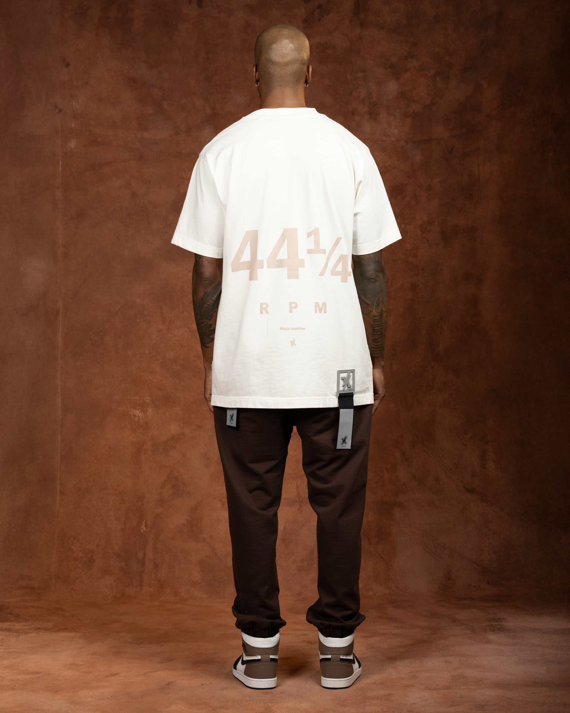 7;94E+11