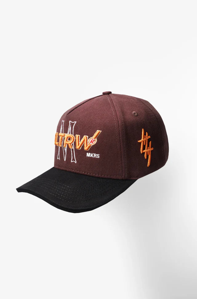 Gorra café negro XPD