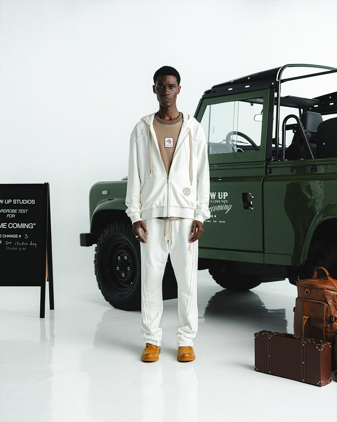 SD31-1010 - HOMECOMING IVORY SWEATPANT