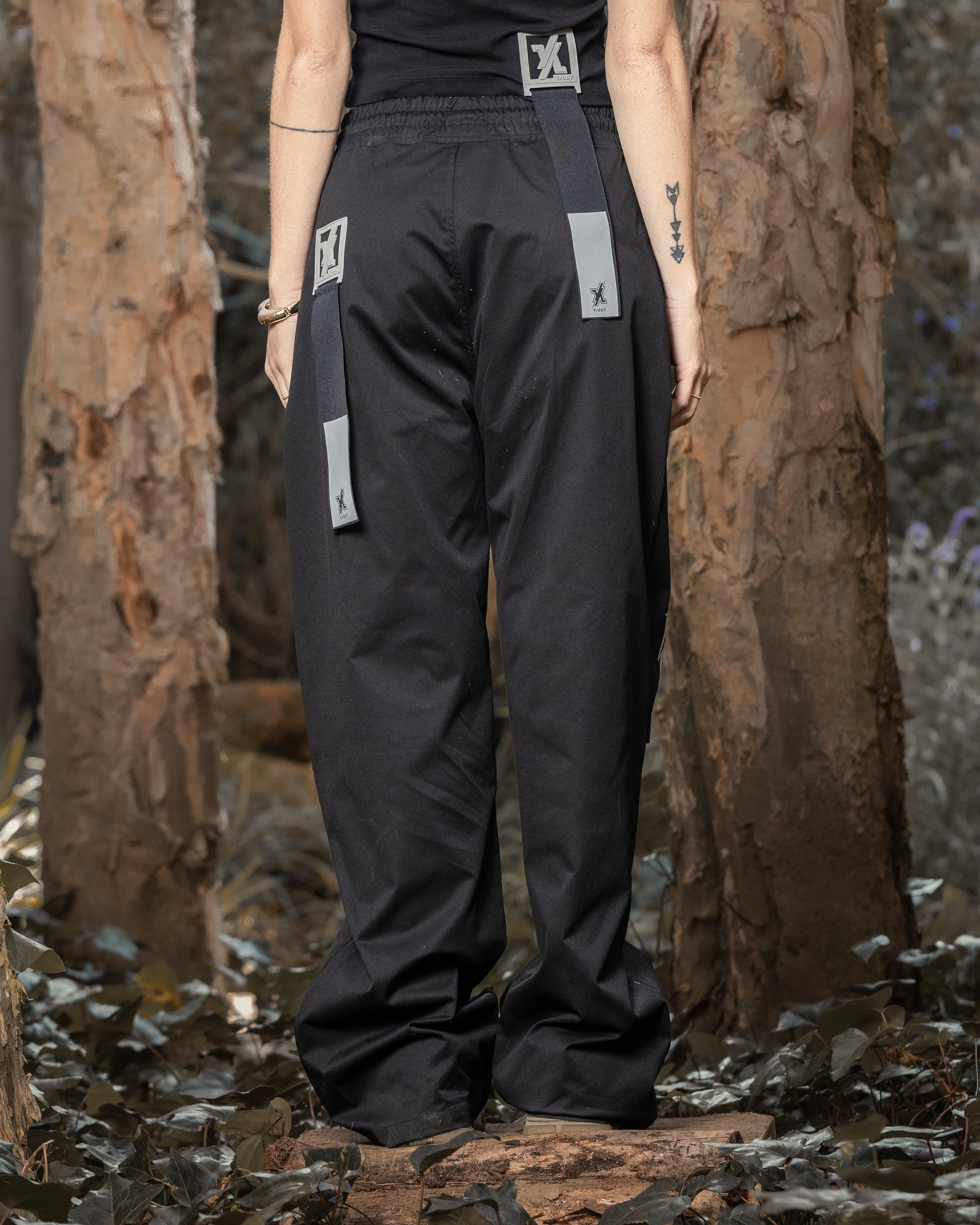 I2101 - BLACK TRUFFLE PANT