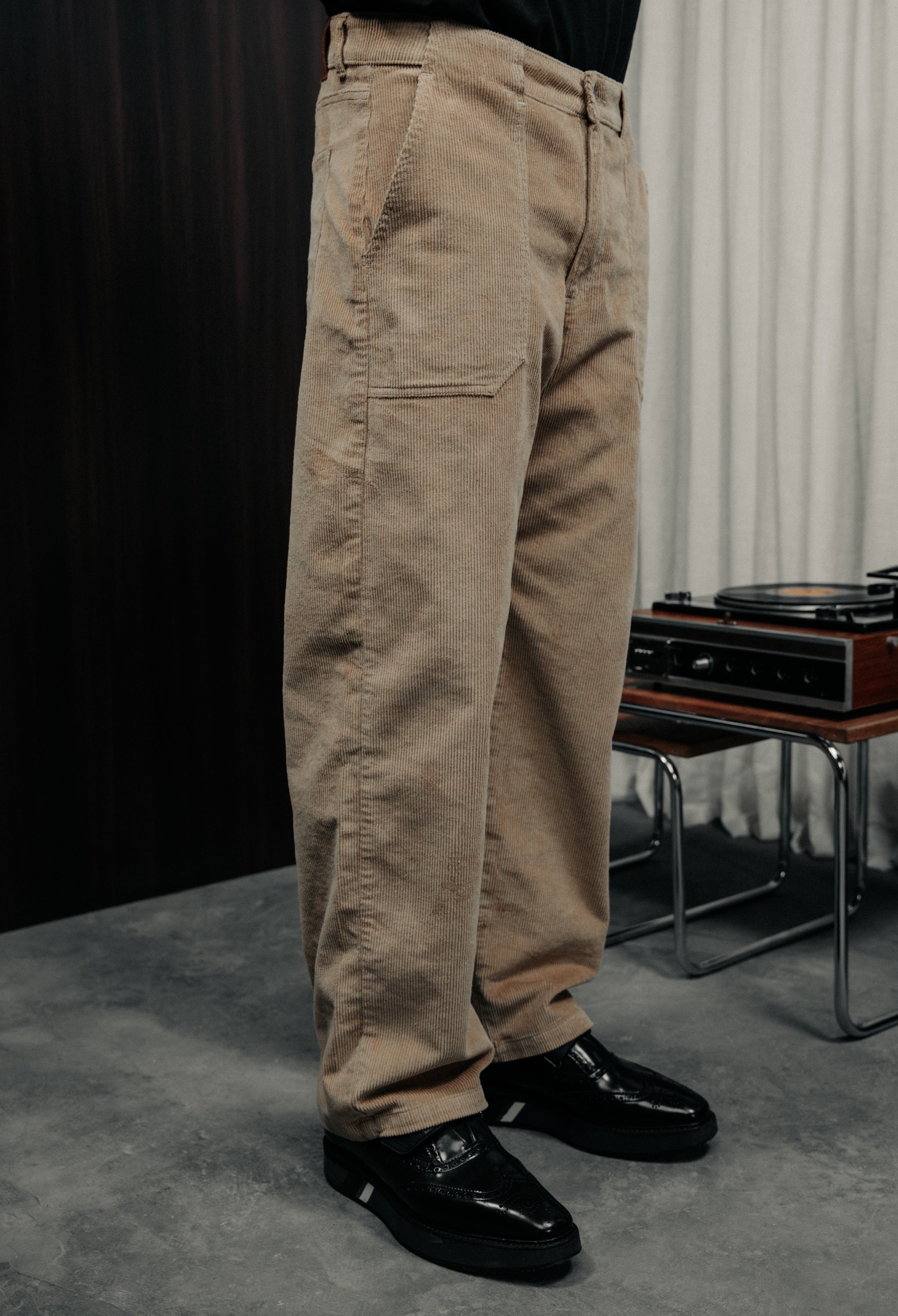 PN12-9019 - SAND CORDUROY PANTS