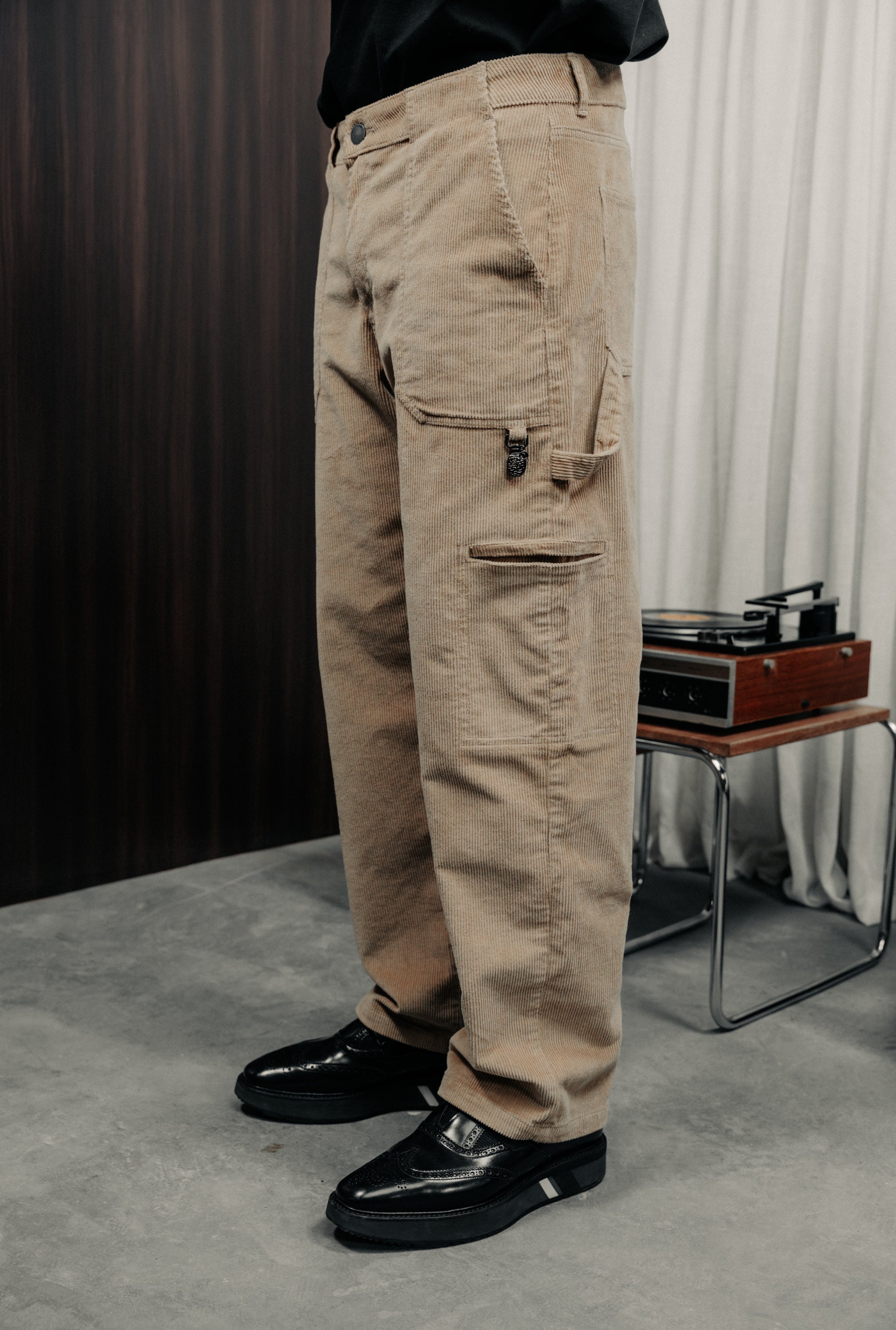 PN12-9019 - SAND CORDUROY PANTS