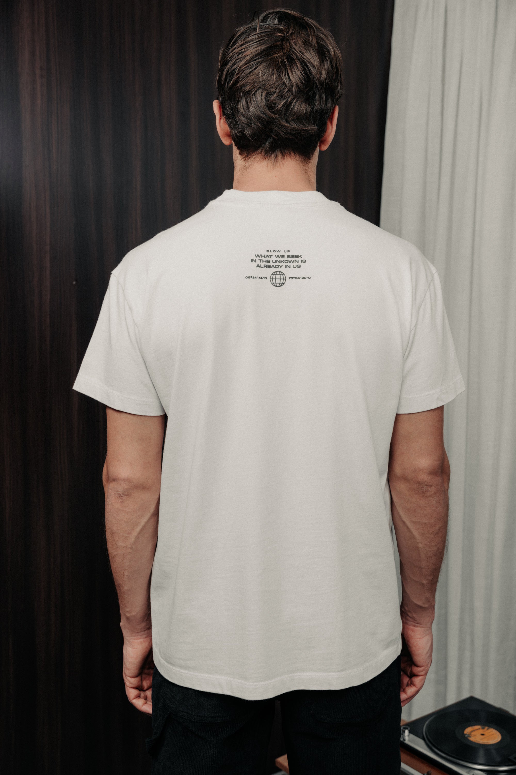 CLF2-0001 - WHITE CLASSICFIT