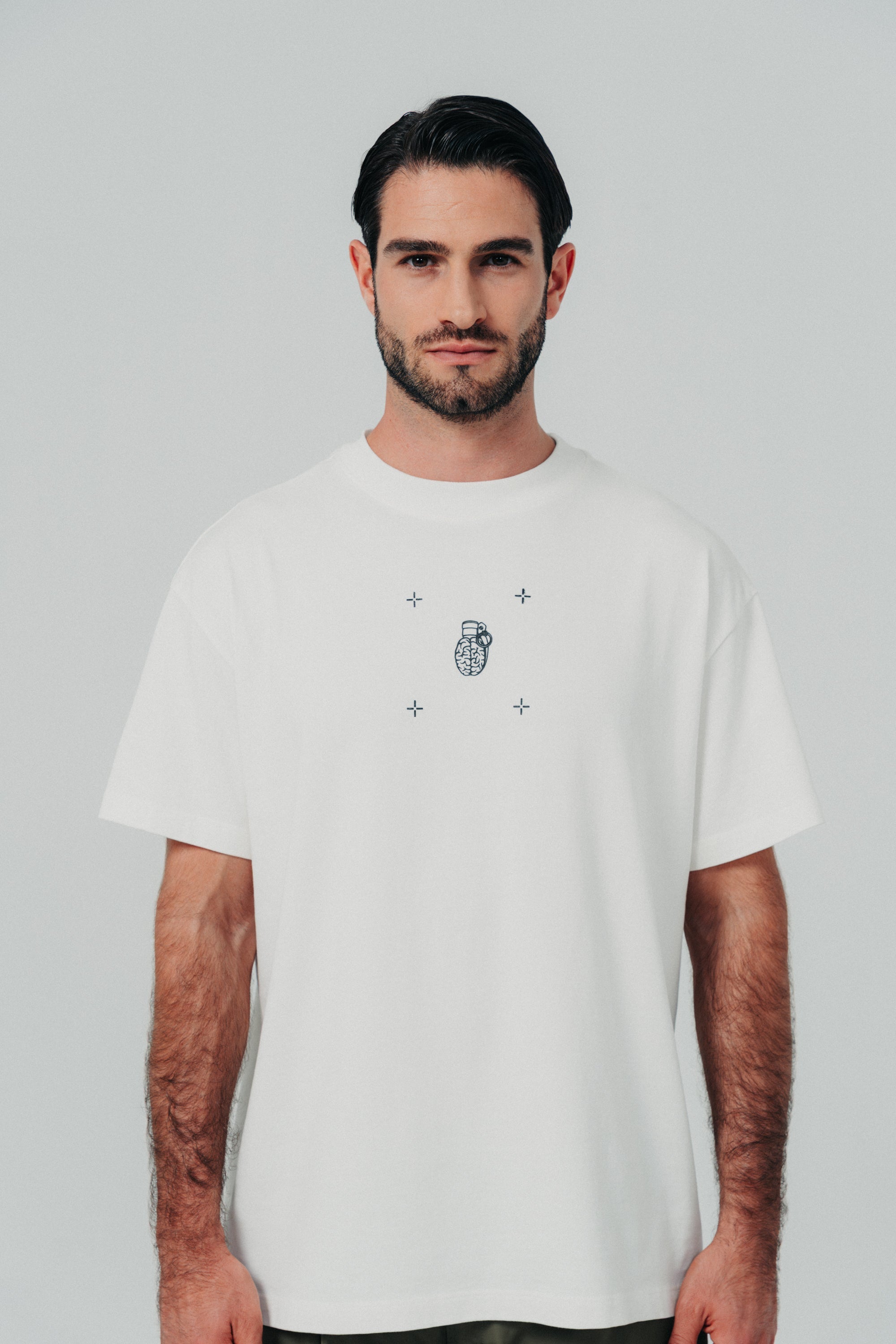 CLF6-1010 - IVORY CLASIC FIT T-SHIRT