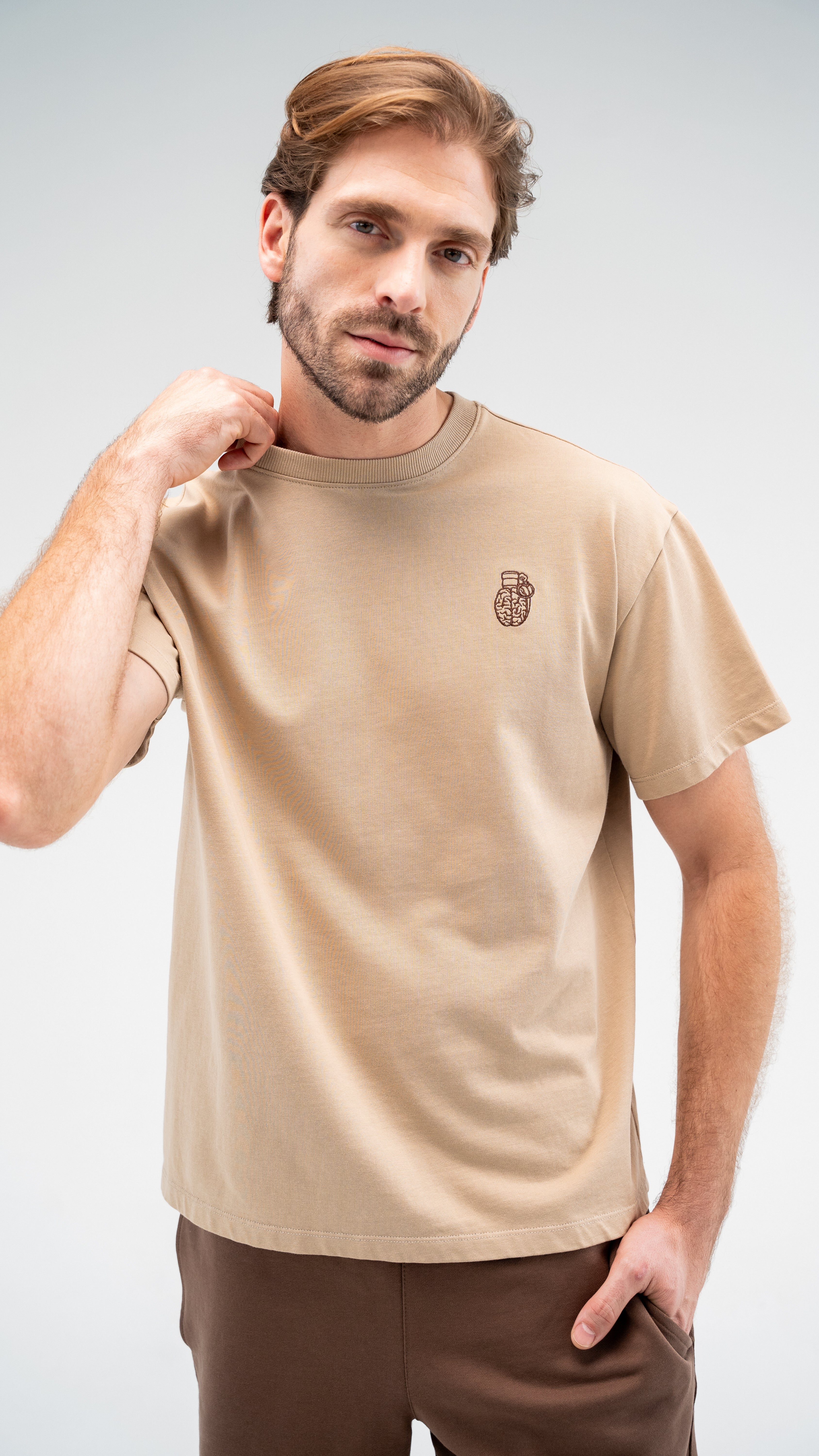 CLF8-9021 - SAND CLASIC FIT T-HIRT