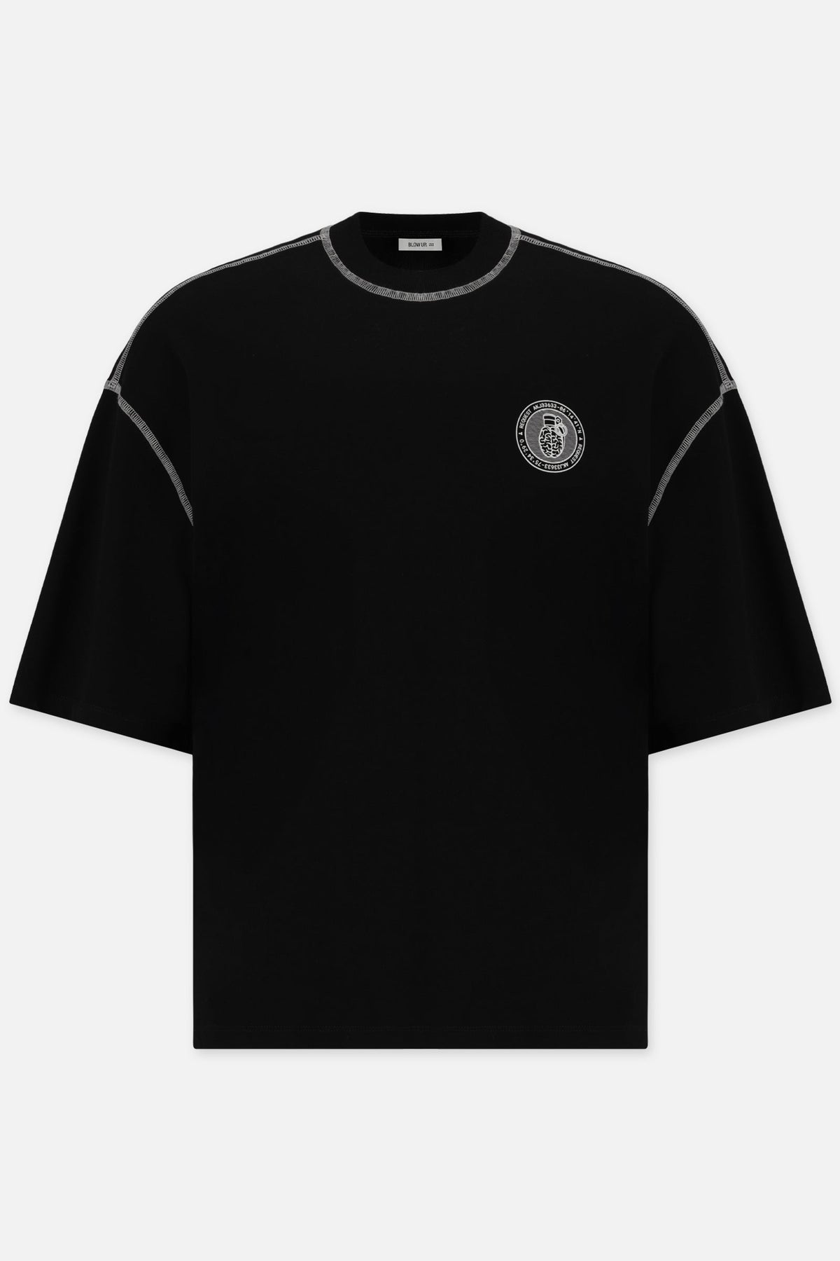 CR32-1100 - UNCHARTED BLACK REGULAR T-SHIRT