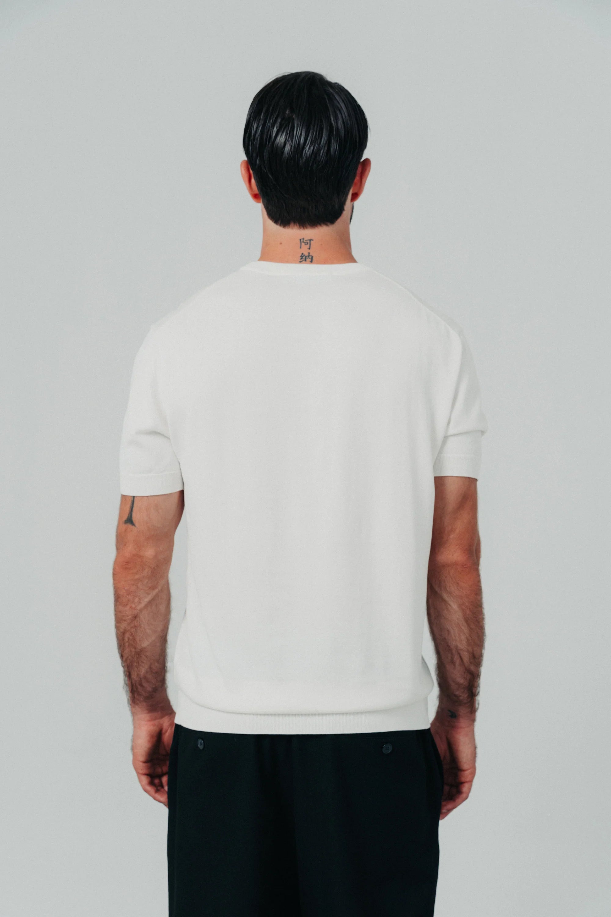 CT1-1010 - IVORY KNITTED T-SHIRT