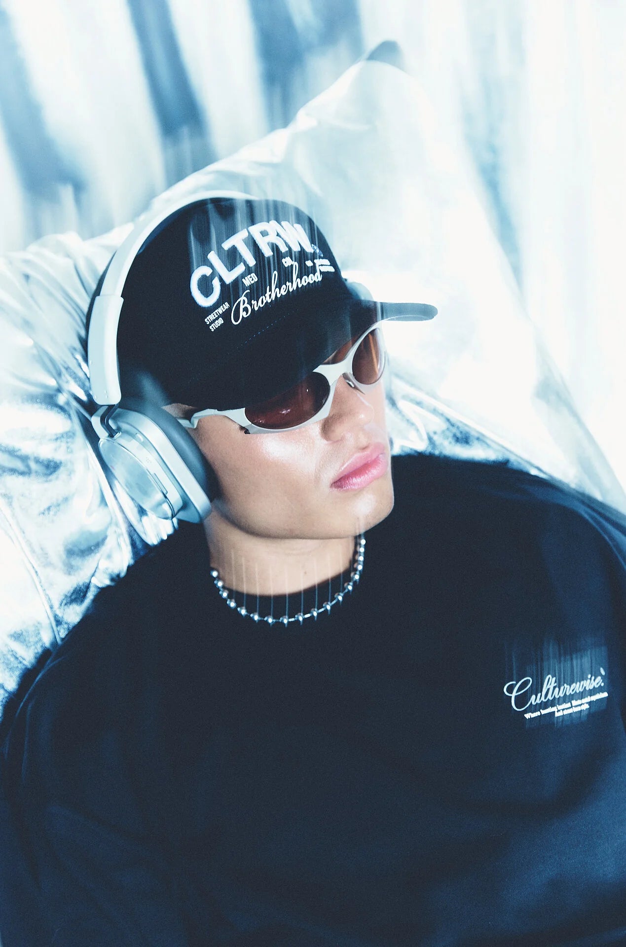 CWQ7-C02 - GORRA BROTHERHOOD NEGRA