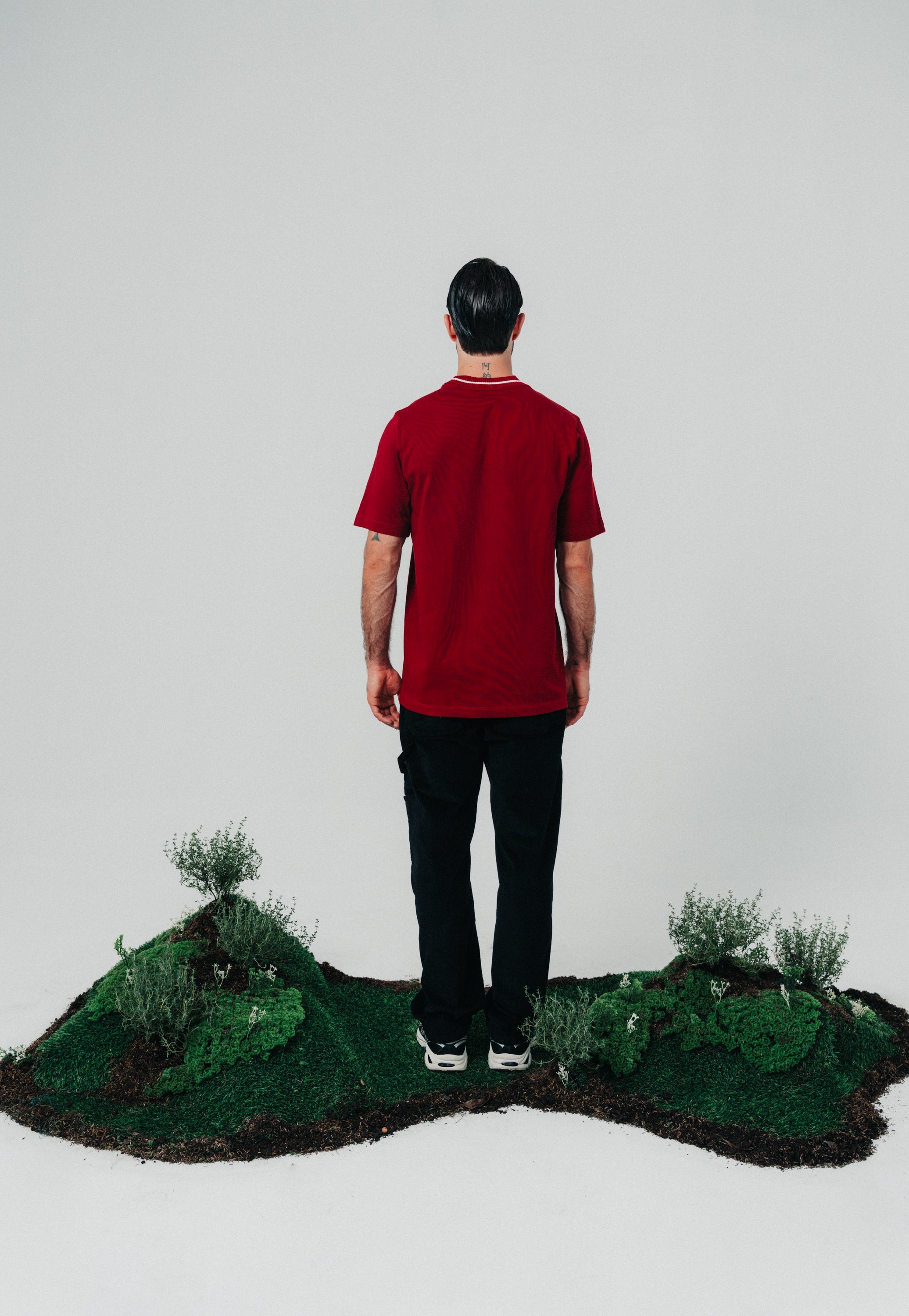 CLF12-3003 - RED CLASSIC FIT T-SHIRT