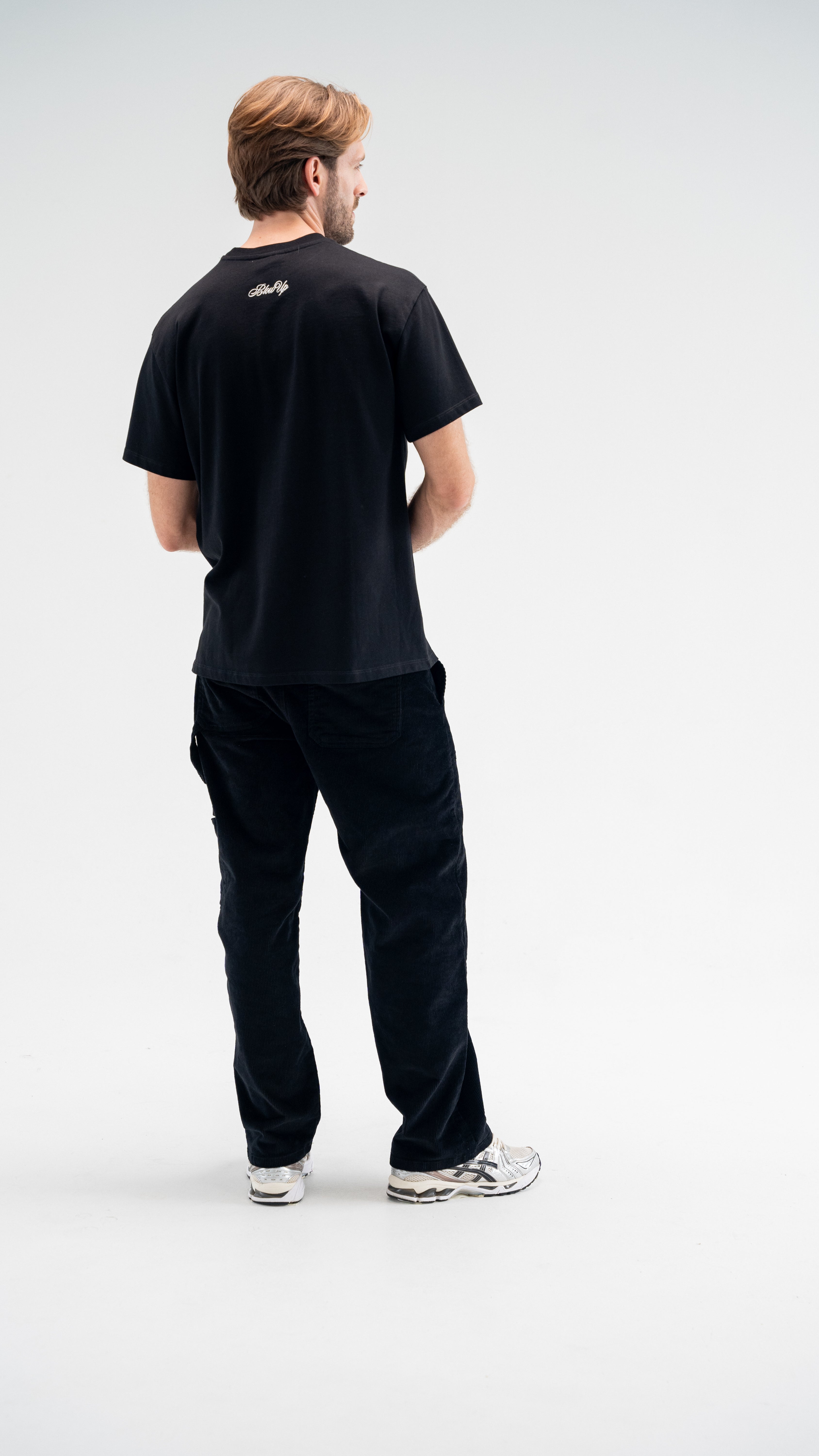 CLF8-1100 - BLACK CLASIC FIT T-SHIRT