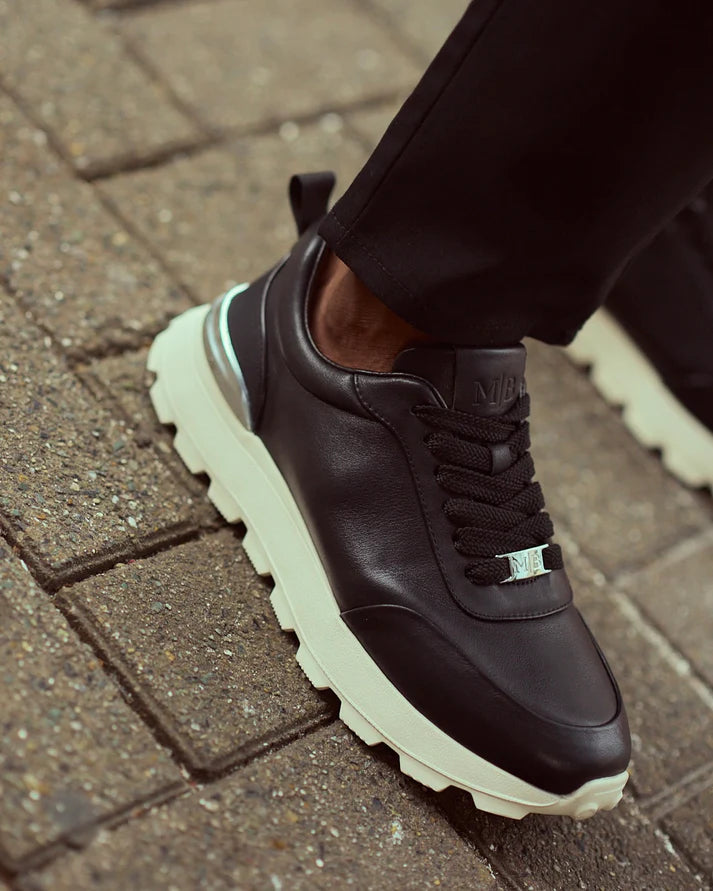 RADIANT BLACK