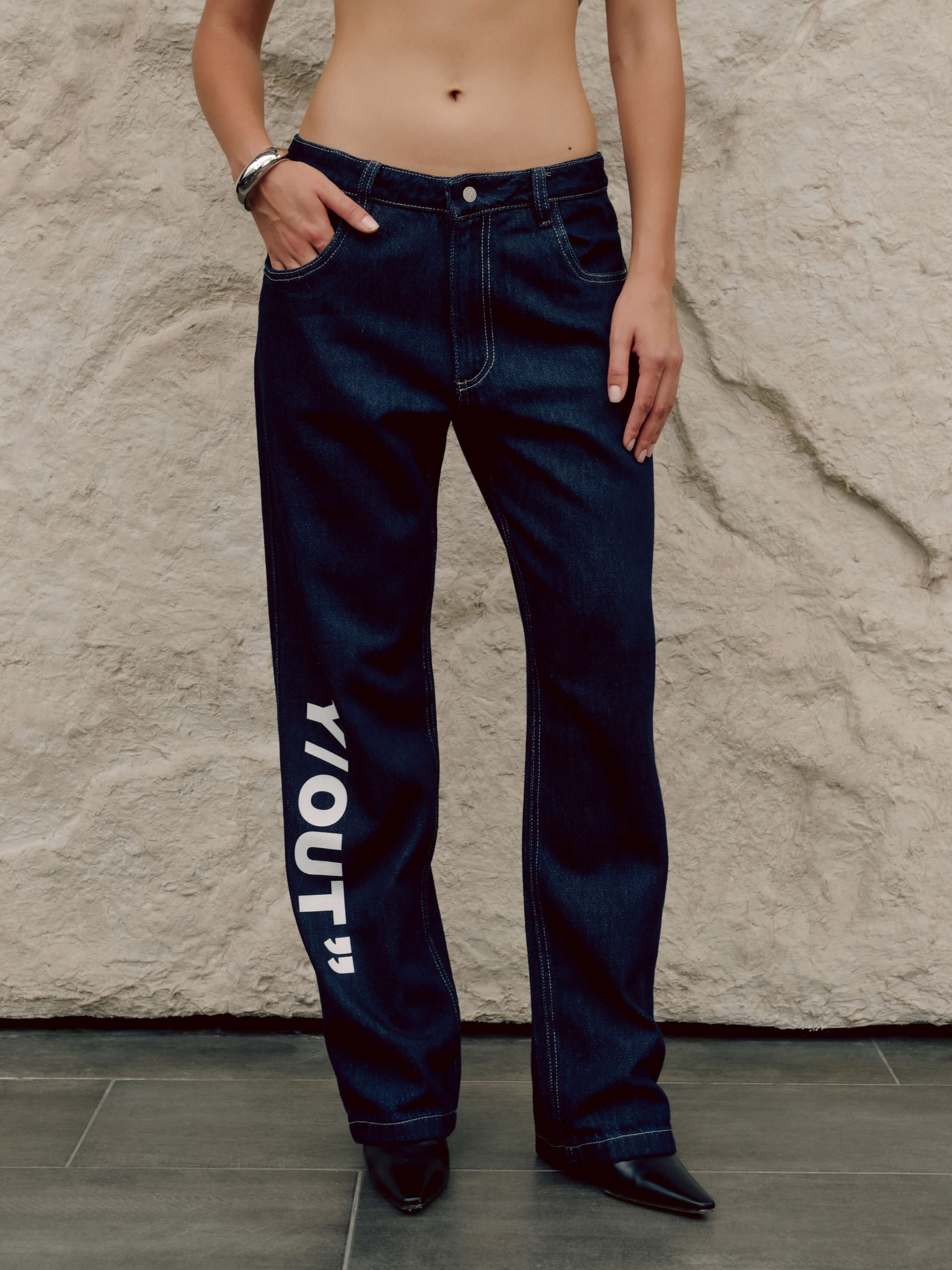 I2135 - UPLOAD JEAN