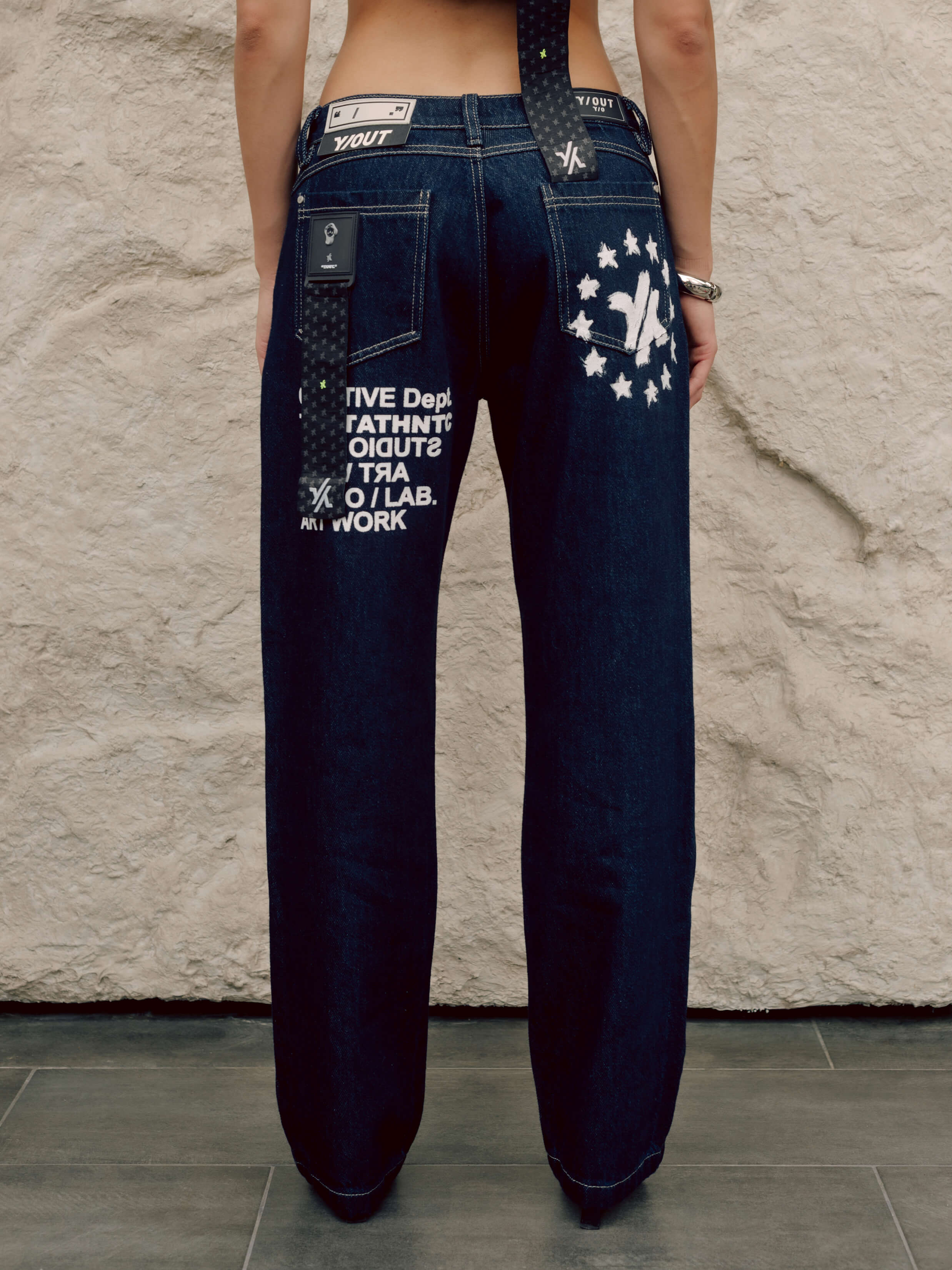 I2135 - UPLOAD JEAN
