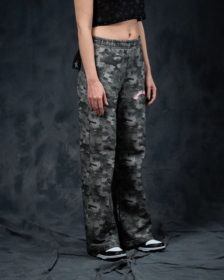 I2144 - CAMO PINK JOGGER