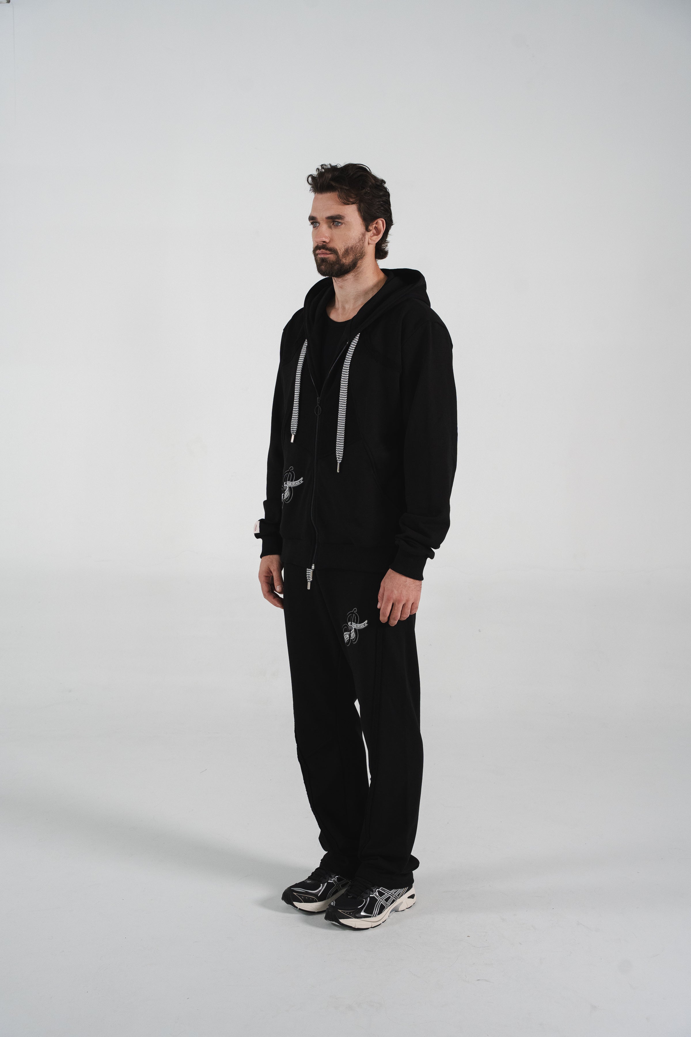 SD31-1100 - TIDE BLACK PANTS