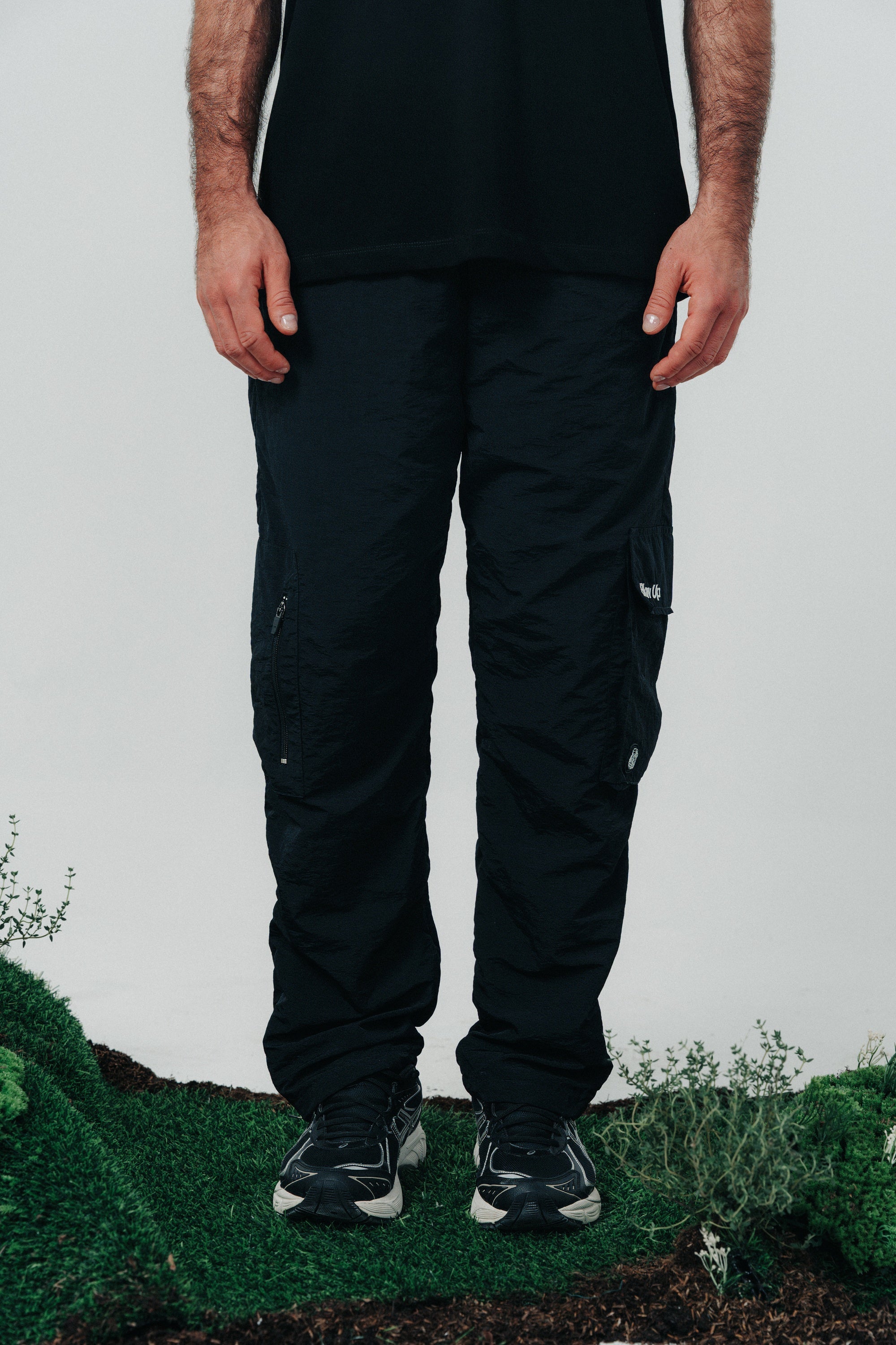 JG3-1100 - BLACK WINDBREAKER JOGGER