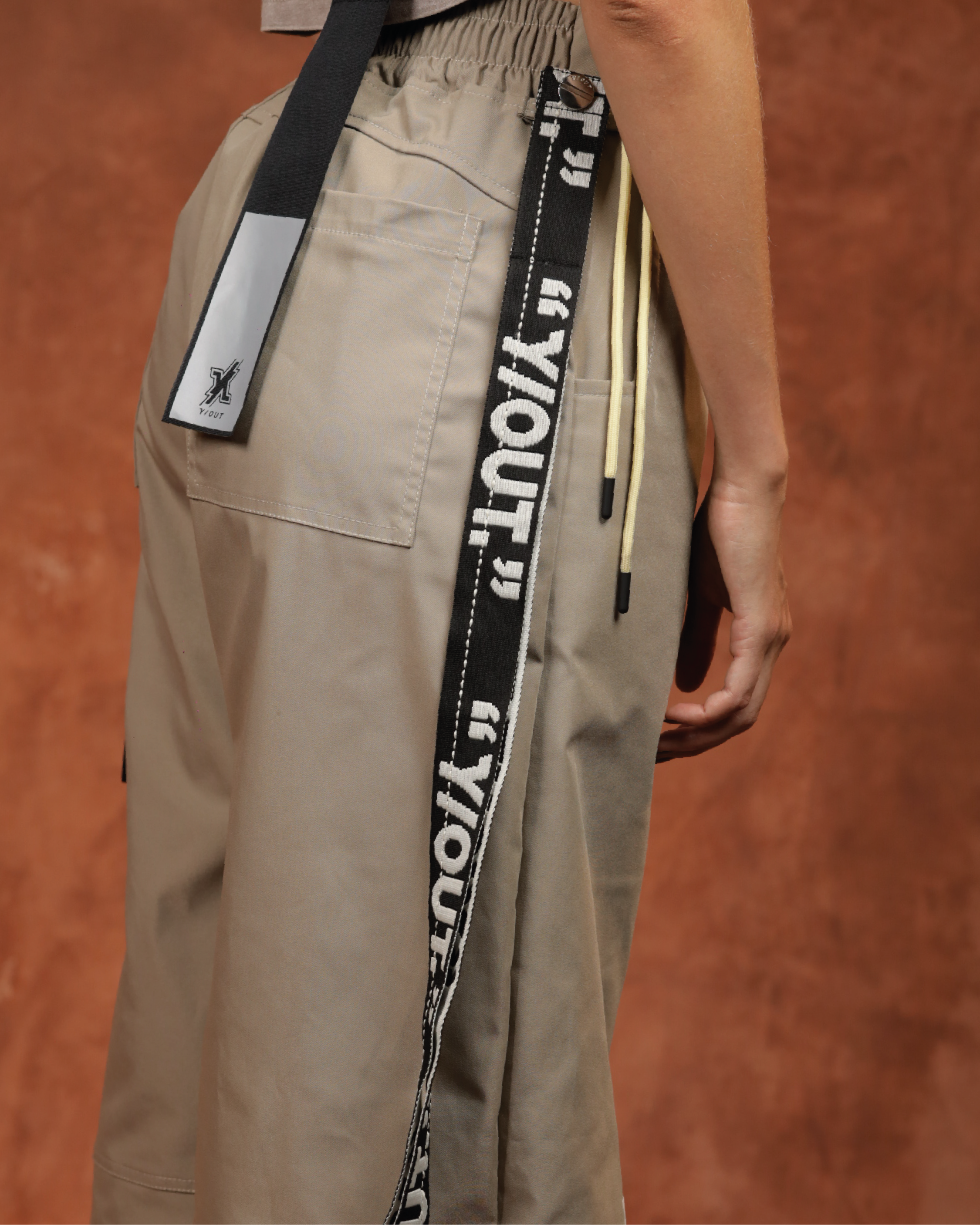 I2090 - AMP PANTS