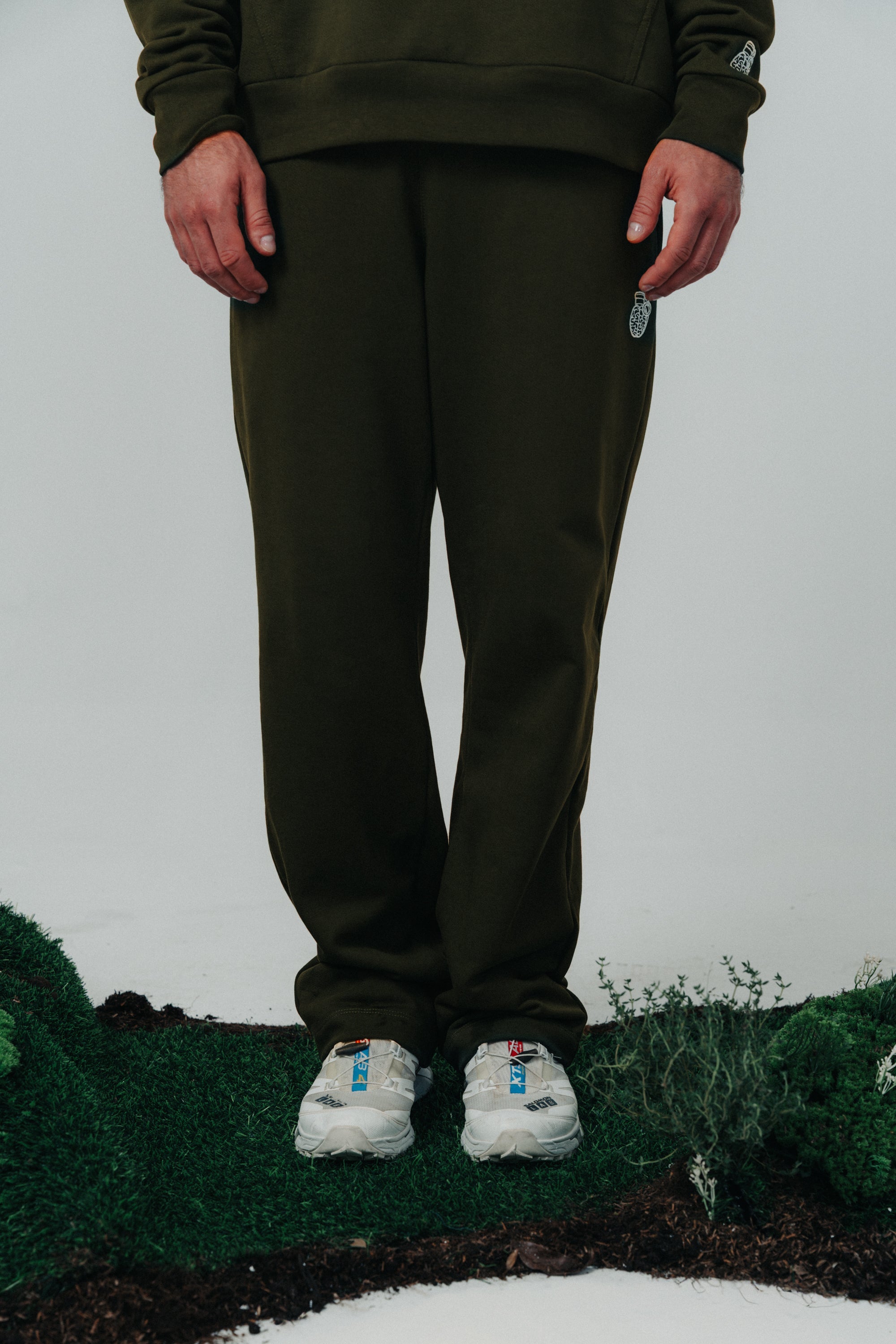 SD33-7006 - GREEN JOGGER