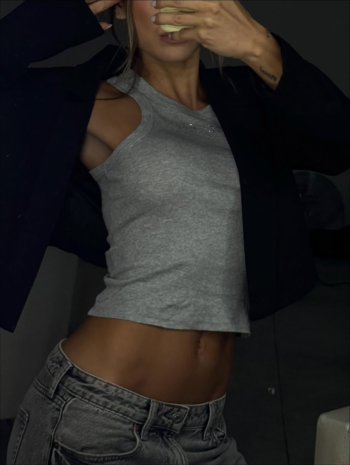 CLUMITANKGREY - CELEIT LUMI TANK TOP GREY