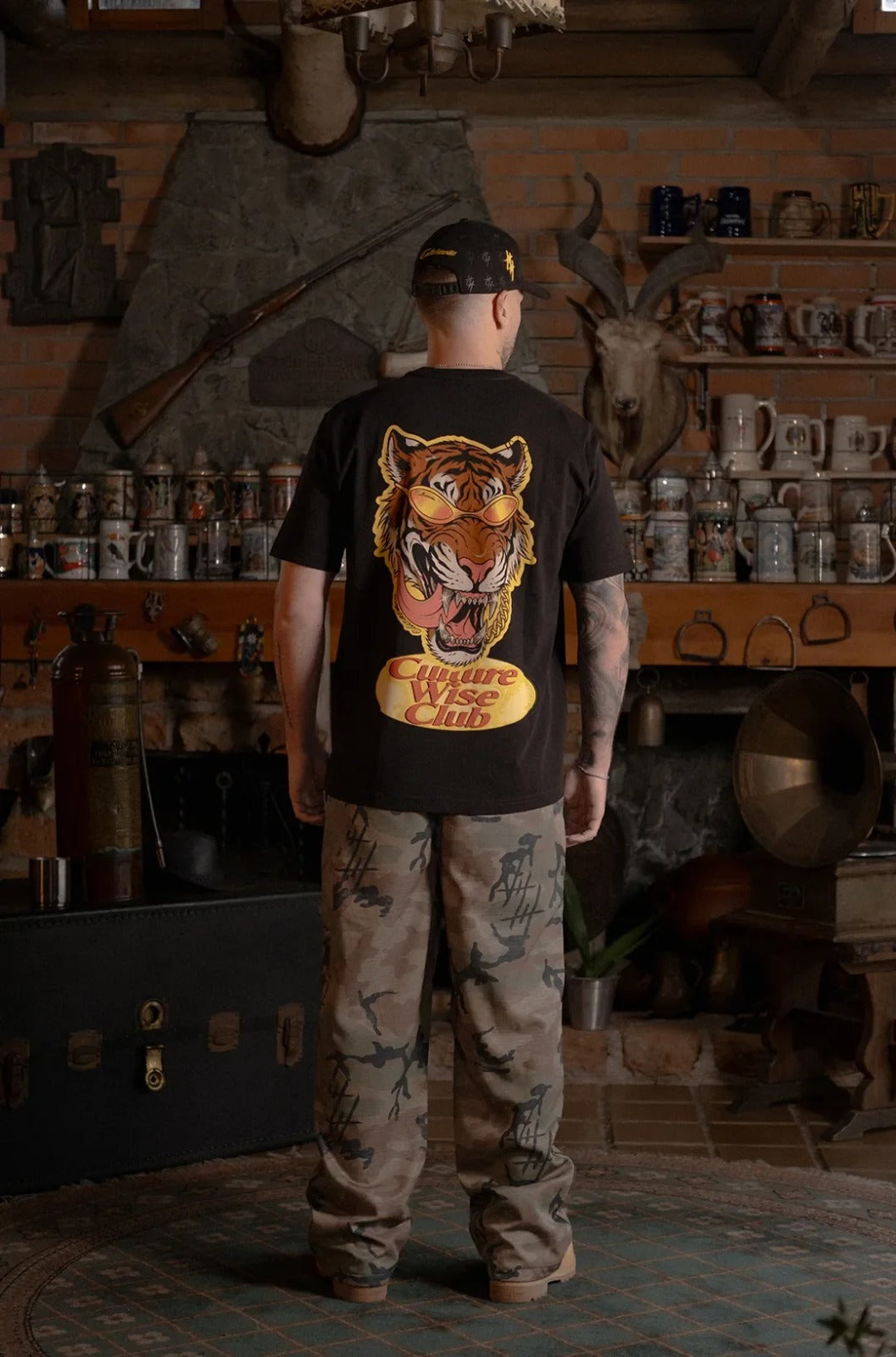 CWQ9-RTIGER - CAMISETA NEGRA TIGRE