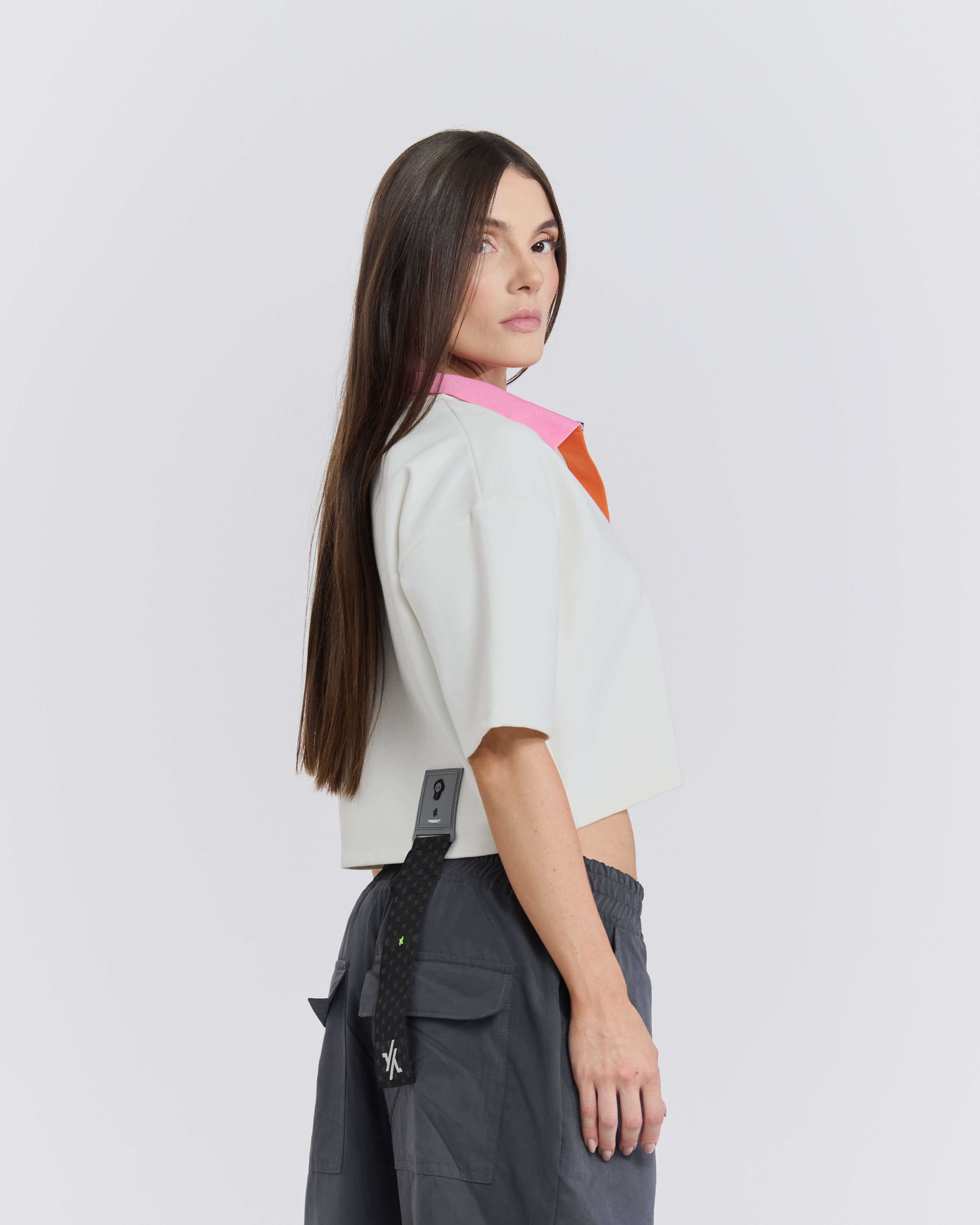 S1127 - BELL X1 CROP TOP