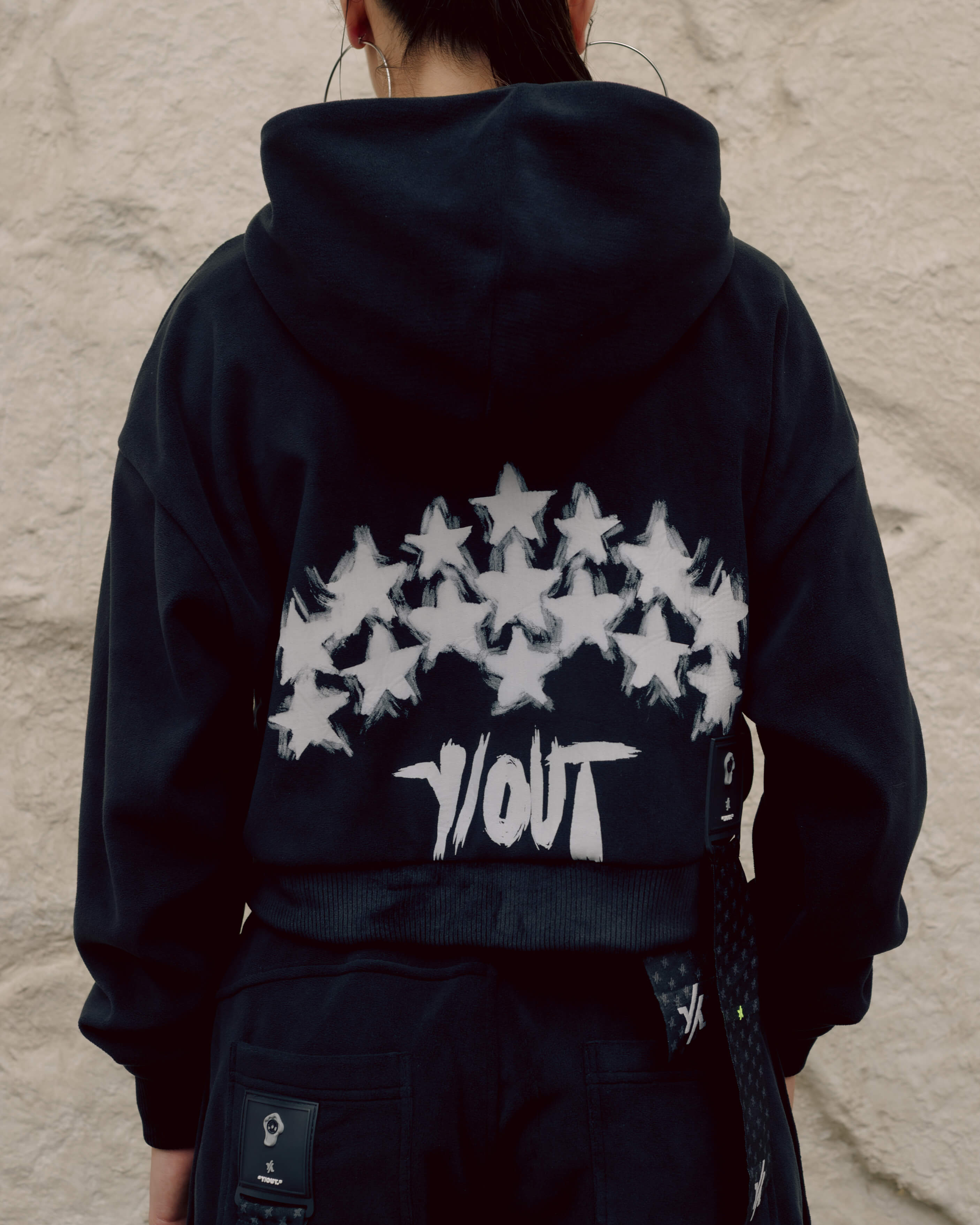 SS1050 - STATUS HOODIE