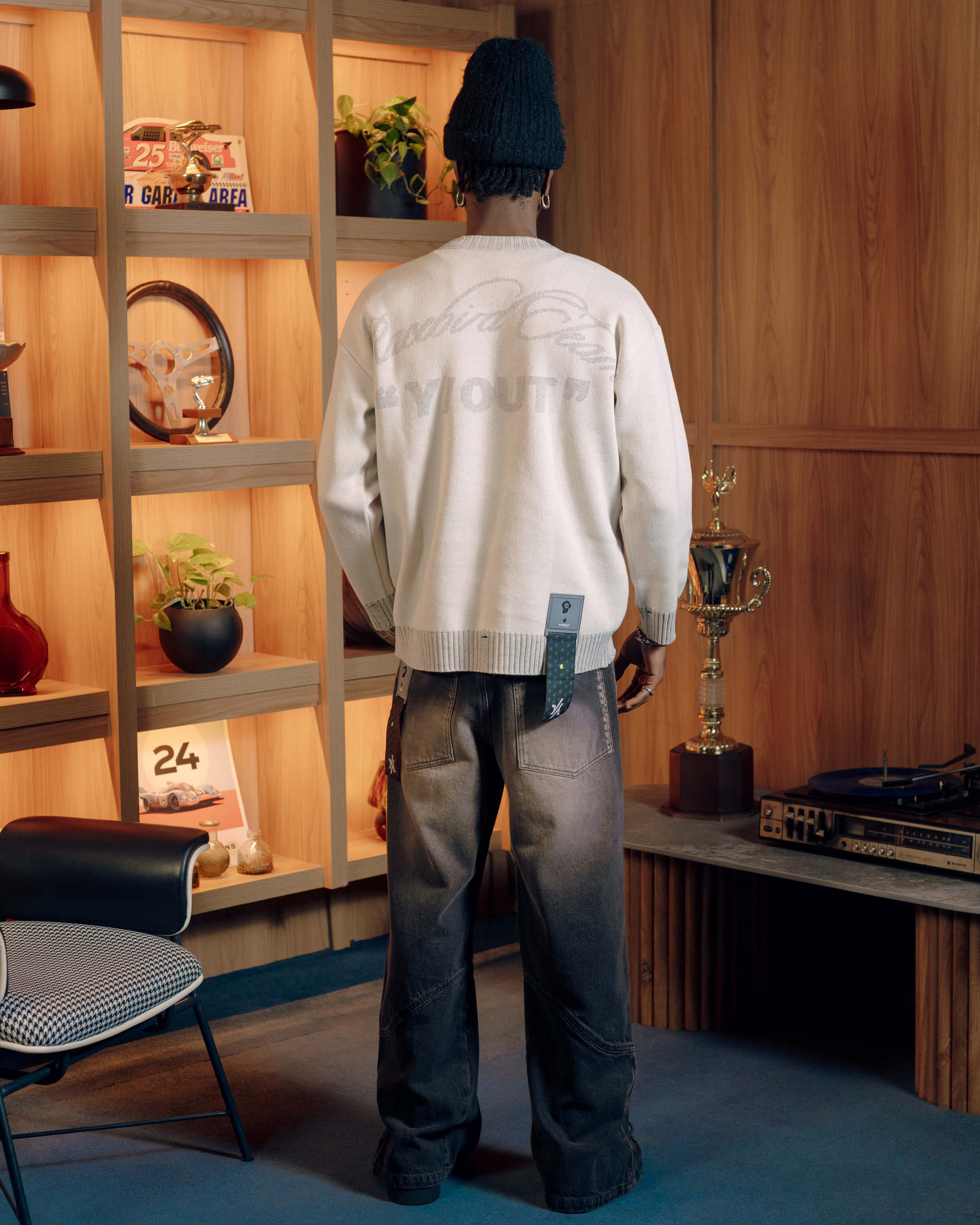 MSS1030 - KNOTS CREWNECK