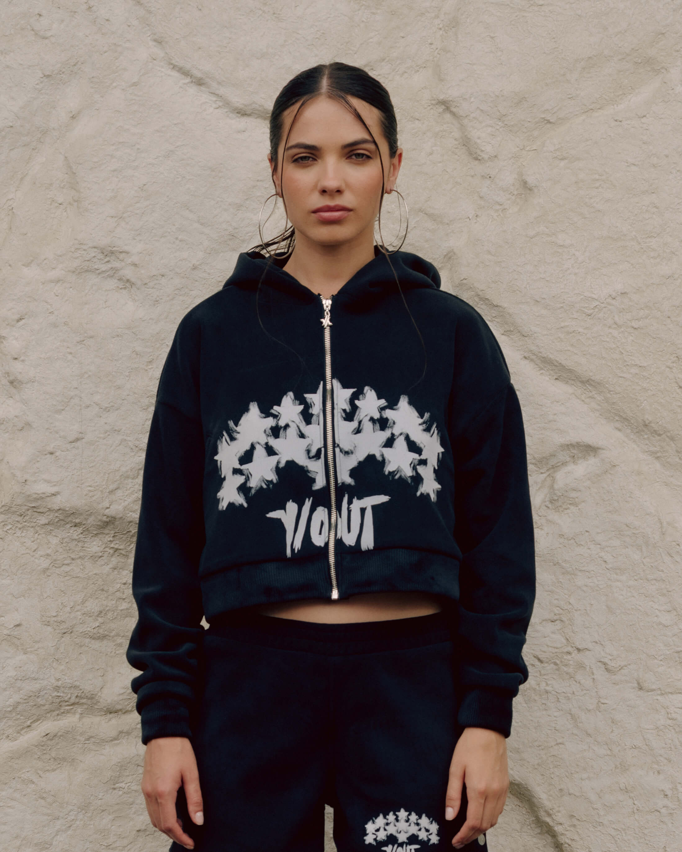 SS1050 - STATUS HOODIE