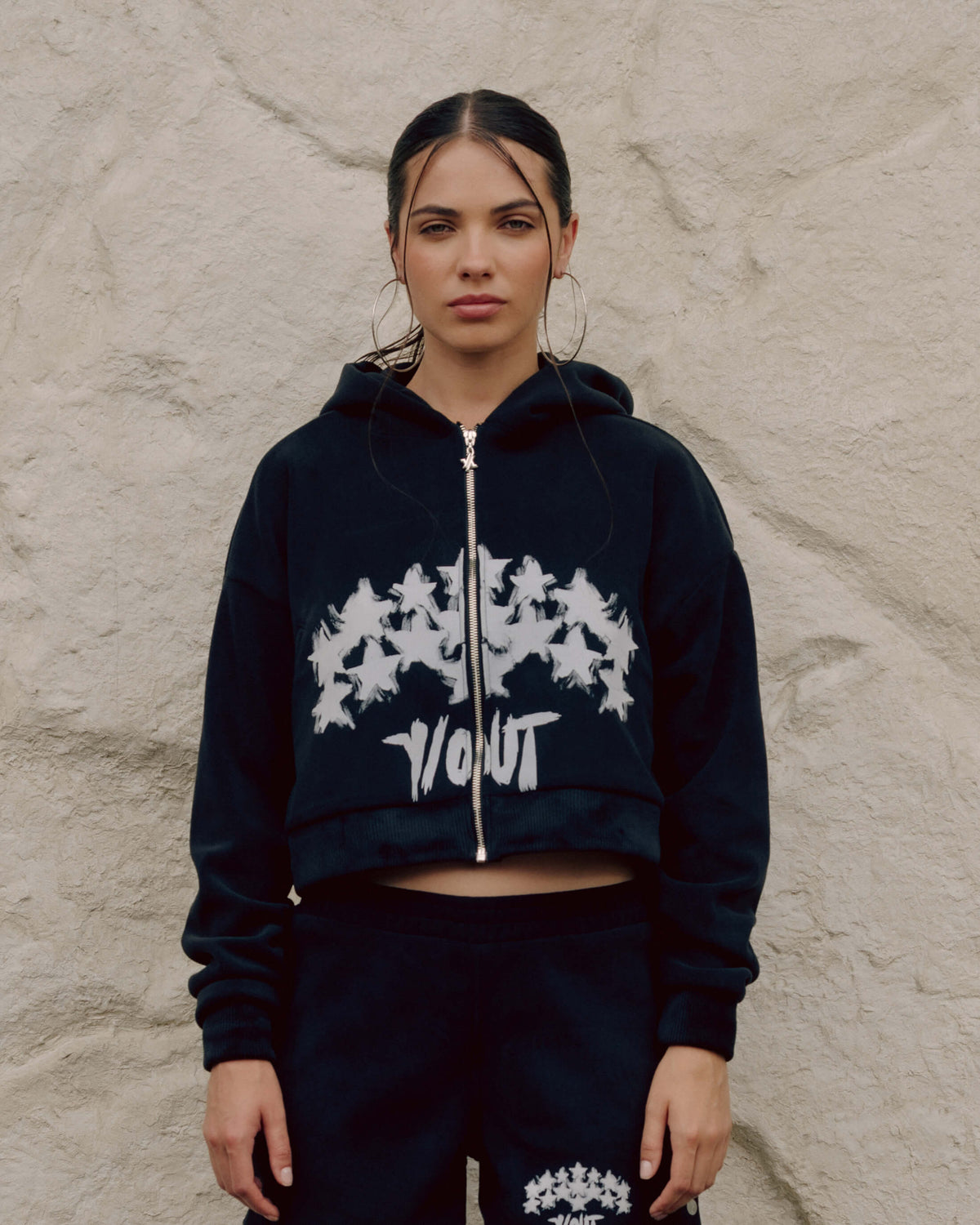 SS1050 - STATUS HOODIE
