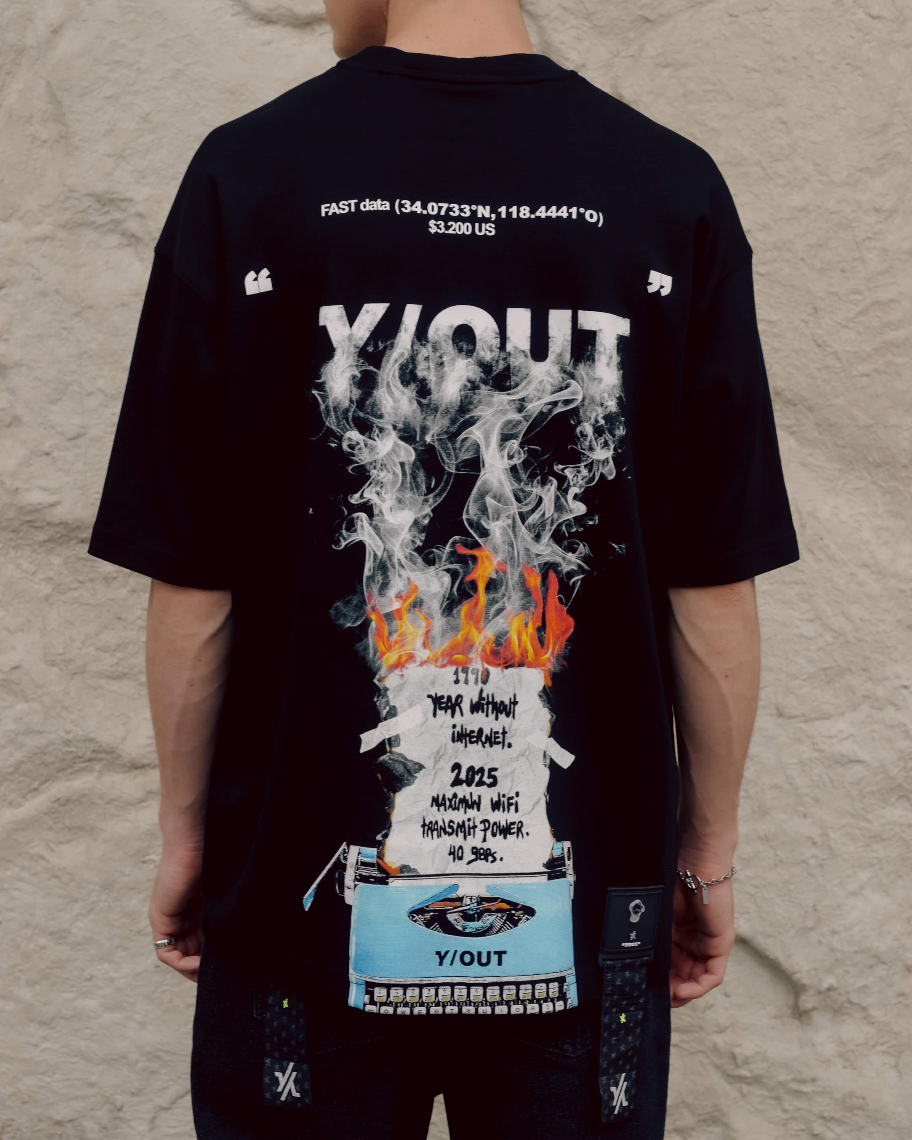 MS1138 - FAST DATA T-SHIRT