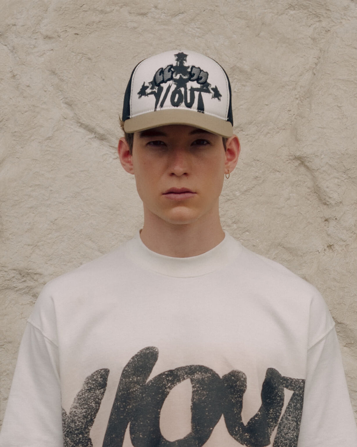 C052 - SLAY CAP